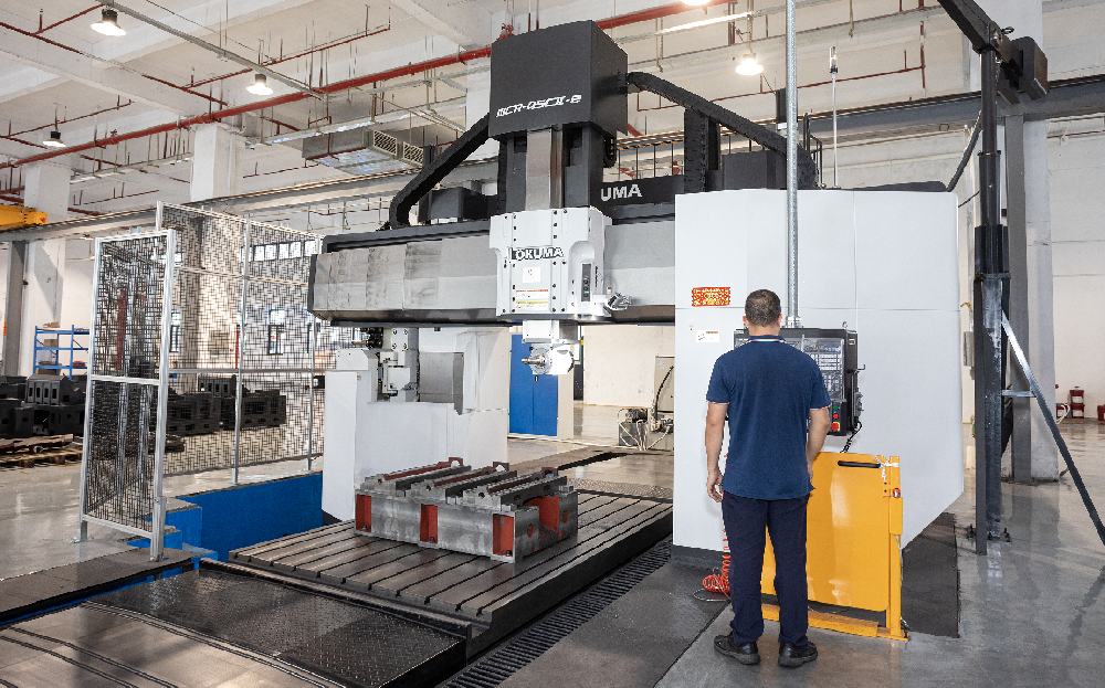 加工母机-日本大隈伍面体龙门